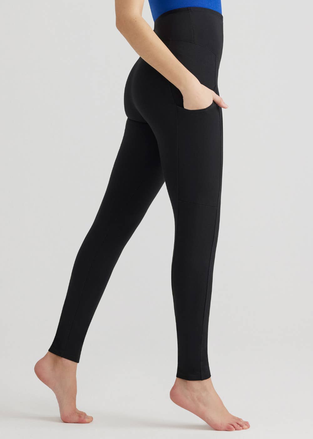 Rachel Shaping Legging with Side Pockets in Black