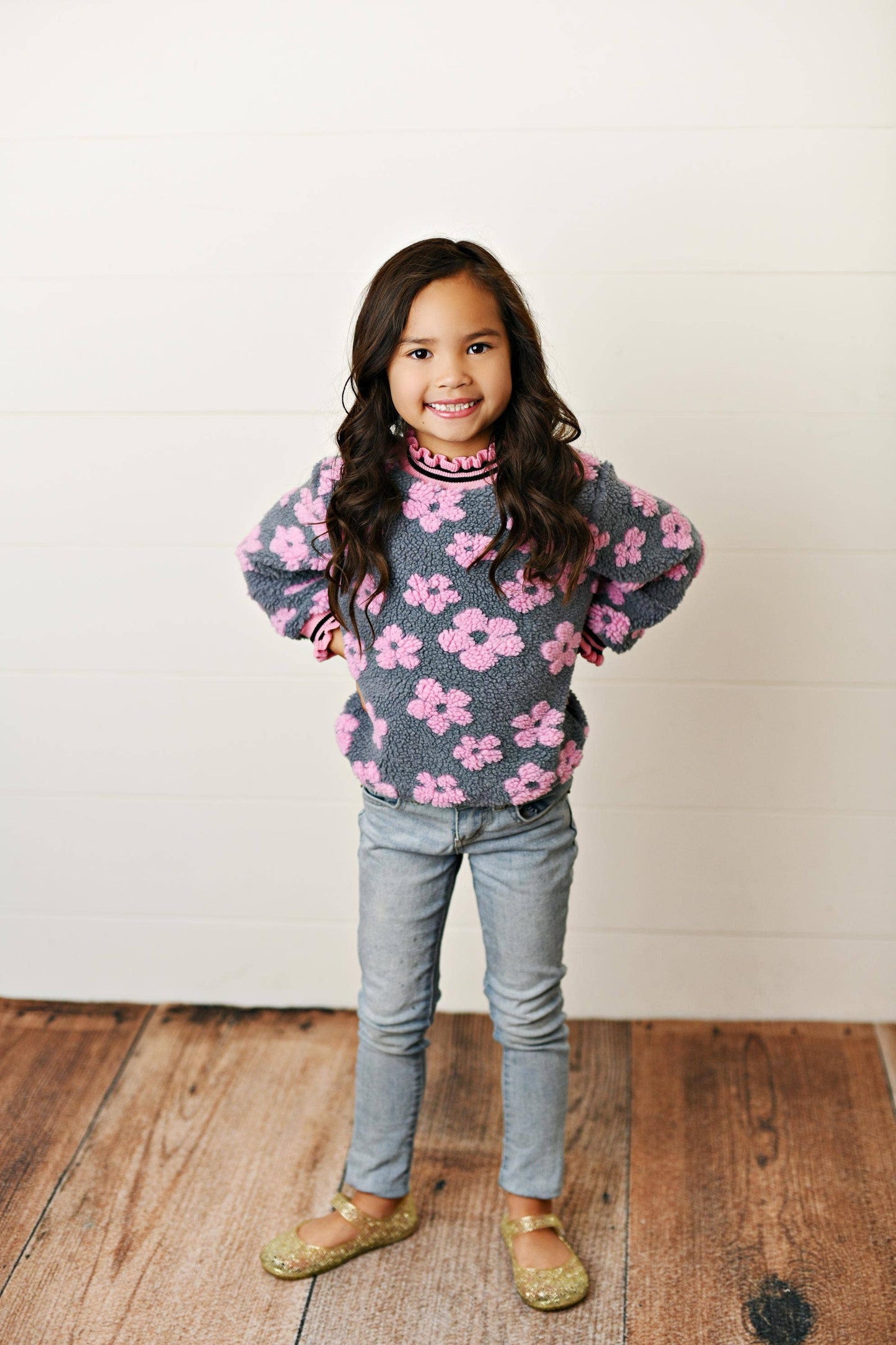 Pink Daisy Scalloped Neck Winter Sweater - youth size