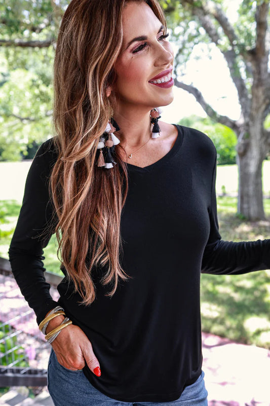 Brittany Basic Long Sleeve Tee in Black