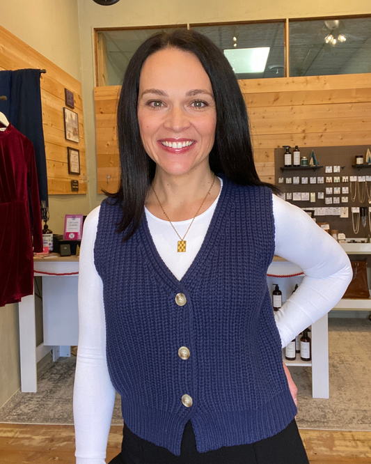 Lena Chunky Sweater Vest in Navy