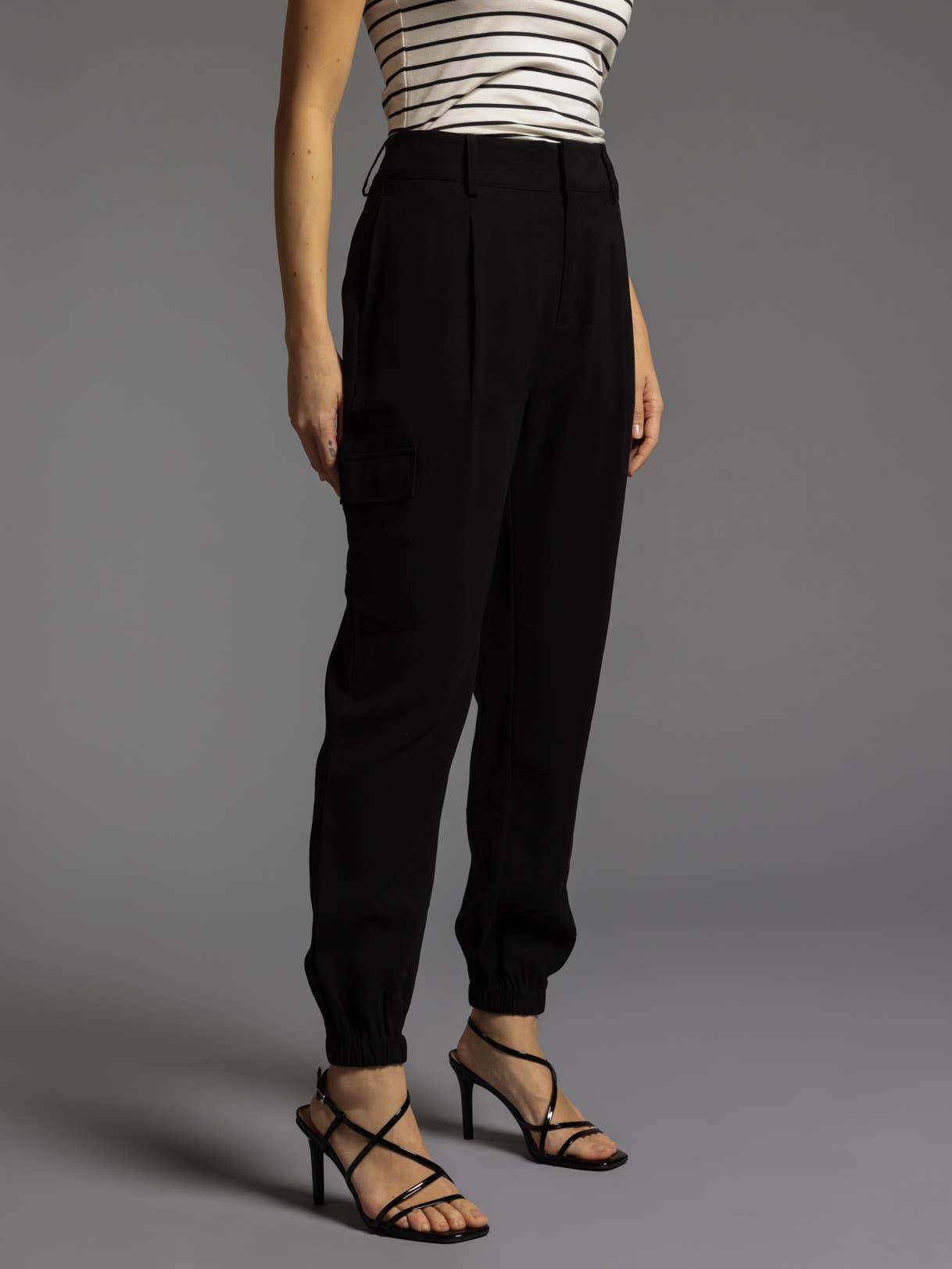 Lea Pants in Black