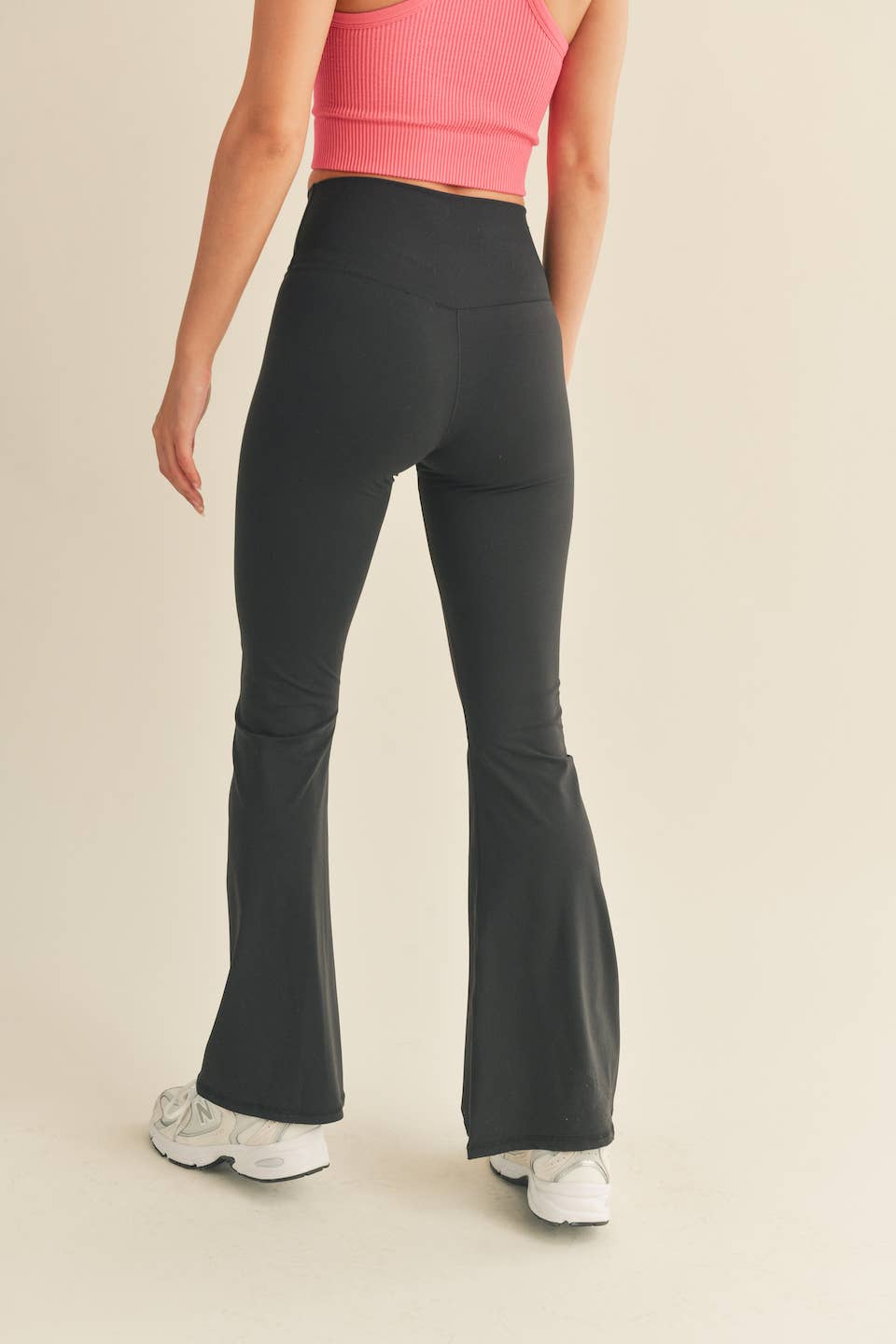 The Riley Flare Leggings in Black